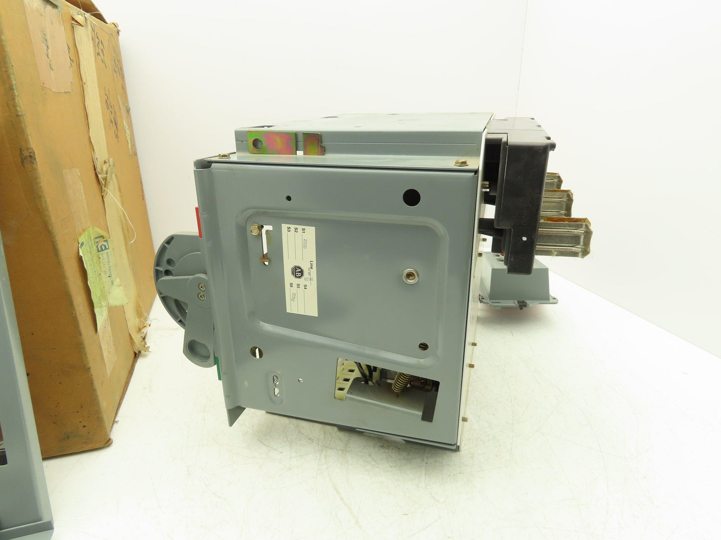 Allen Bradley 2112B-BABD Fusible Combination Motor Starter Size 1 MCC Bucket