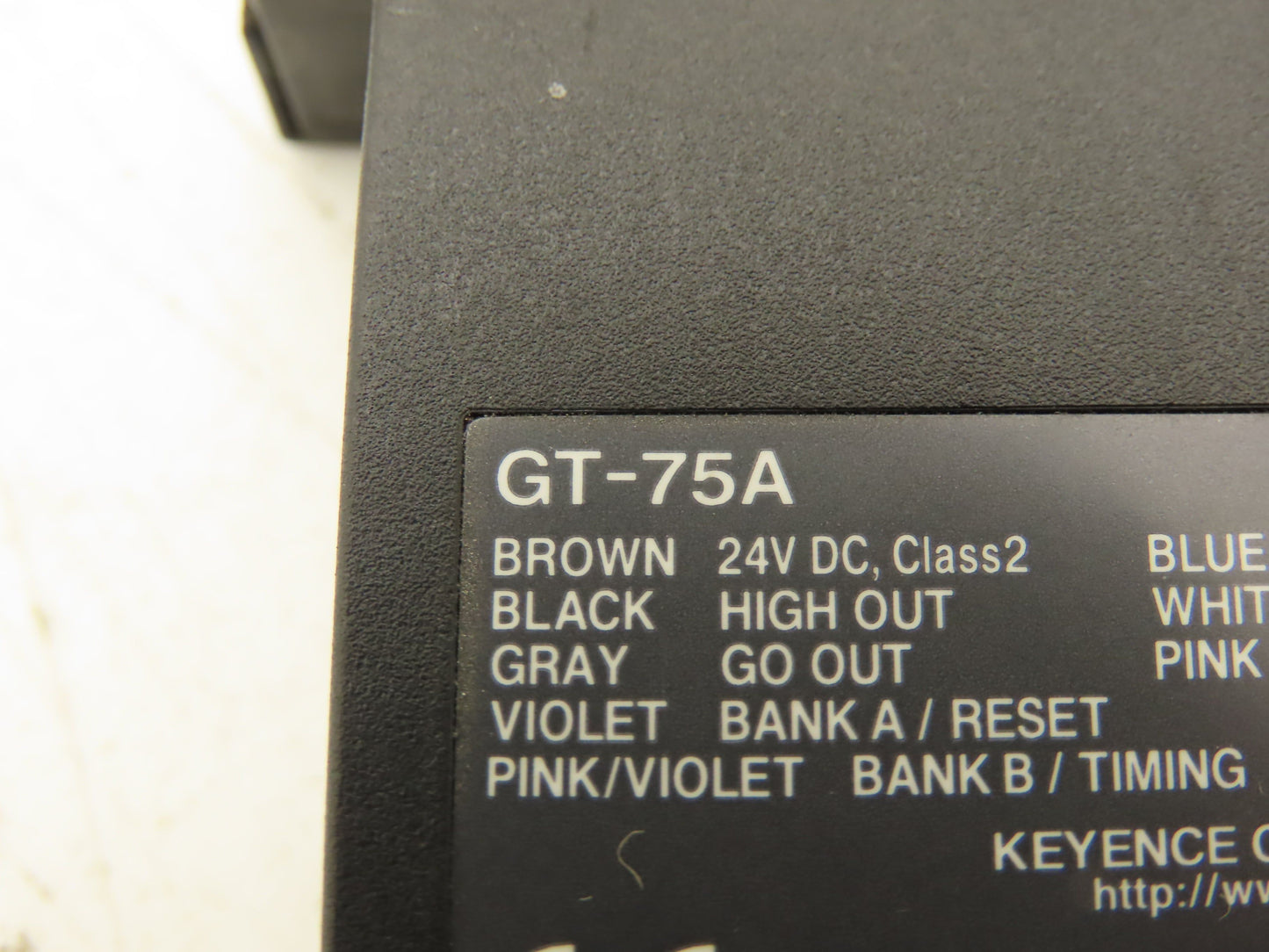Keyence GT-75A Contact Sensor Amplifier Panel Mount Led Display