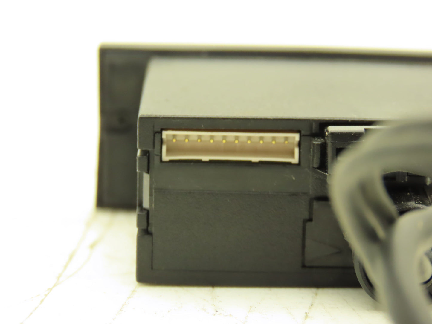 Keyence GT-75A Contact Sensor Amplifier Panel Mount Led Display