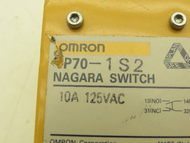 Omron TP70-1S2 Nagara Flexible Rod Switch Front Mount 125VAC