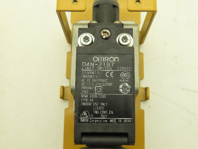 Omron TP70-1S2 Nagara Flexible Rod Switch Front Mount 125VAC
