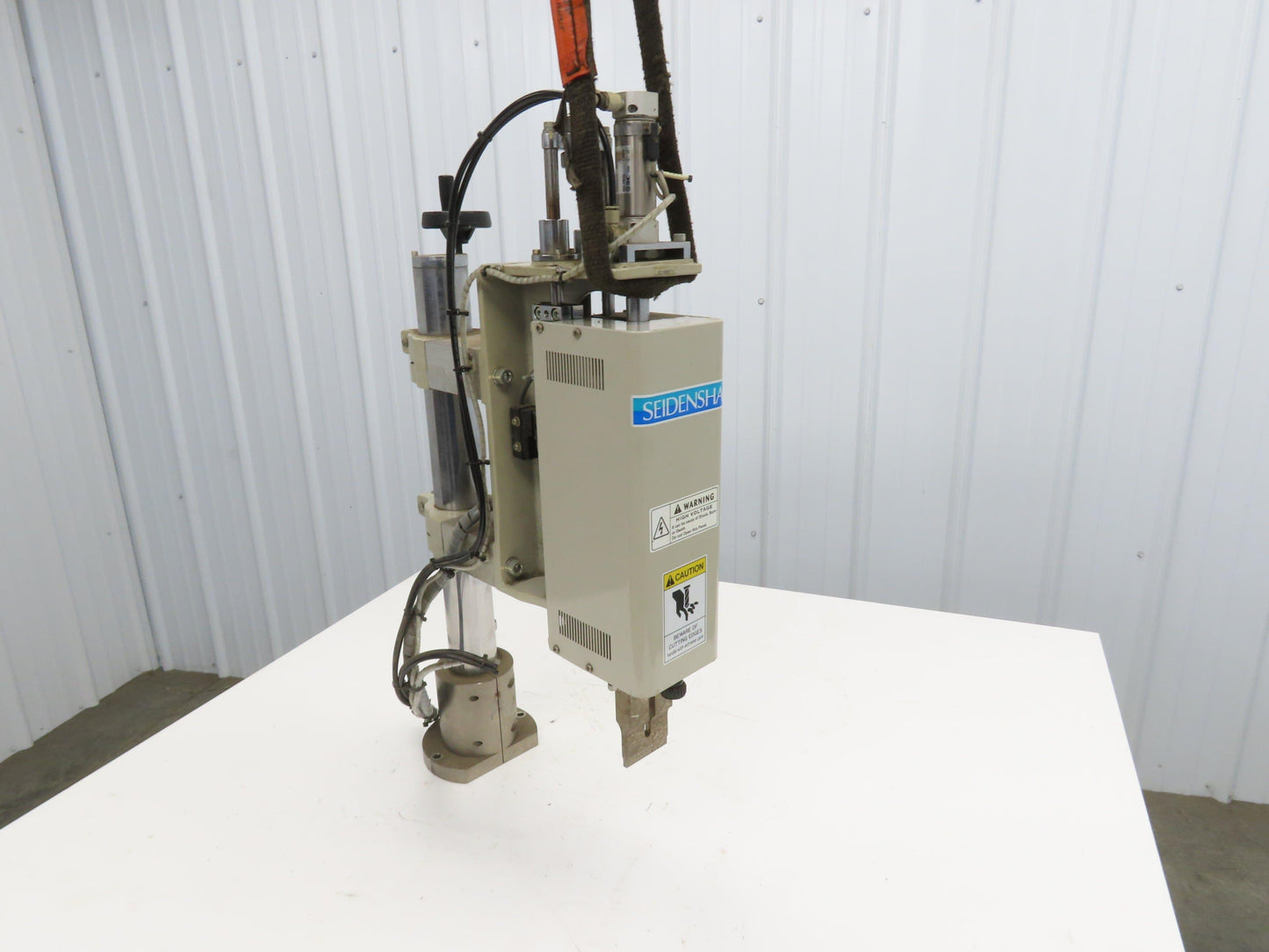 Seidensha P37A Ultrasonic Welder Head Unit Only 1/4 X 2.5" Tip