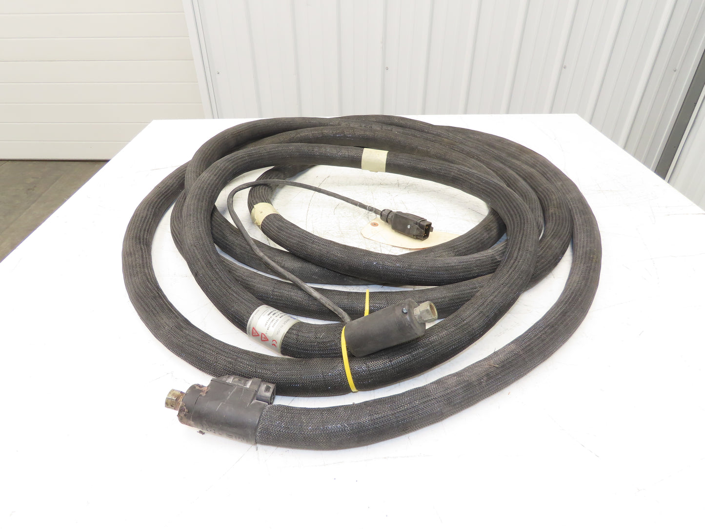 Valco Melton Hot Melt Hose Adhesive Dispensing Glue Gun Heating 31' 10m