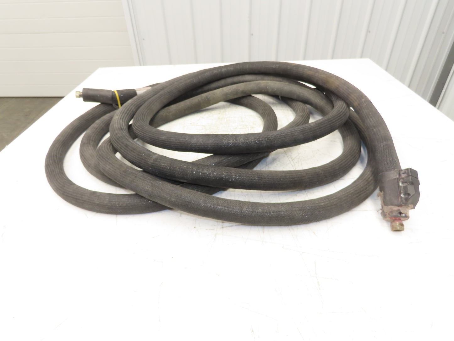 Valco Melton Hot Melt Hose Adhesive Dispensing Glue Gun Heating 32' 10m