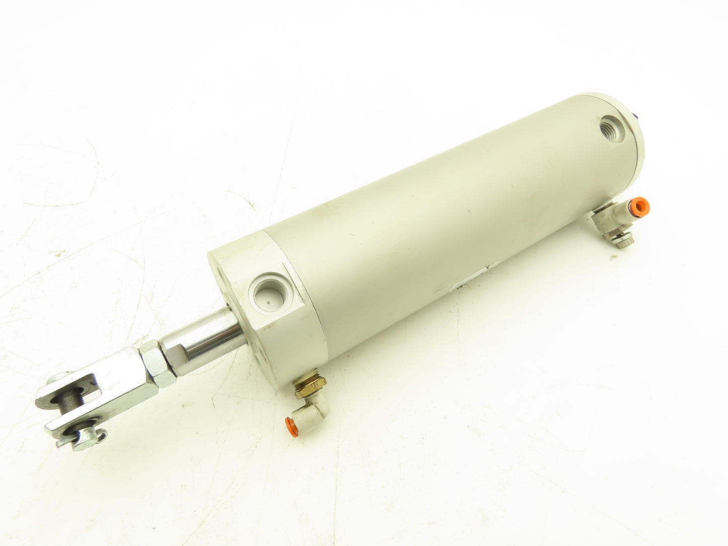SMC NCDGCN63-0600 Pneumatic Air Cylinder 2.5" Bore 6" Stroke 145 PSI 3/4"