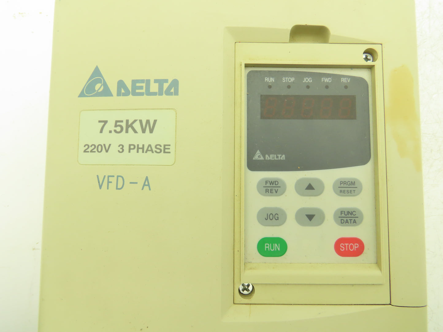 Delta VFD075A23B VFD AC Drive 7.5KW 10Hp 230VAC 3Ph Broken Housing Read Desc.