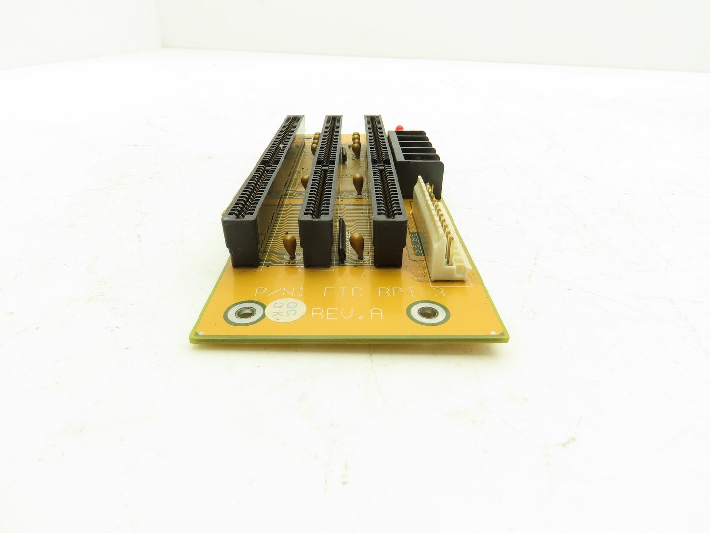 Anilam Inc. FIC BPI-3 PCB 3-Slot ISA Backplane Rev A Printed Circuit Board