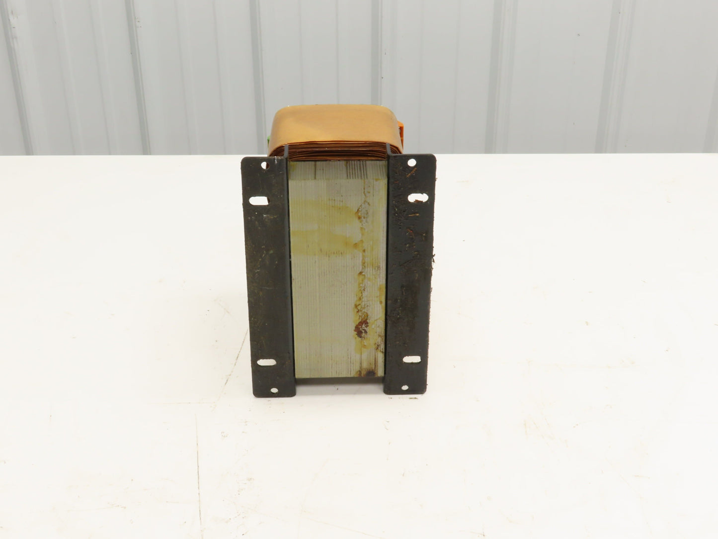 Jeou Yih Stepdown Transformer 2.6kVA 3Ph 220/230/440/460V - 12/24/100/110/220V