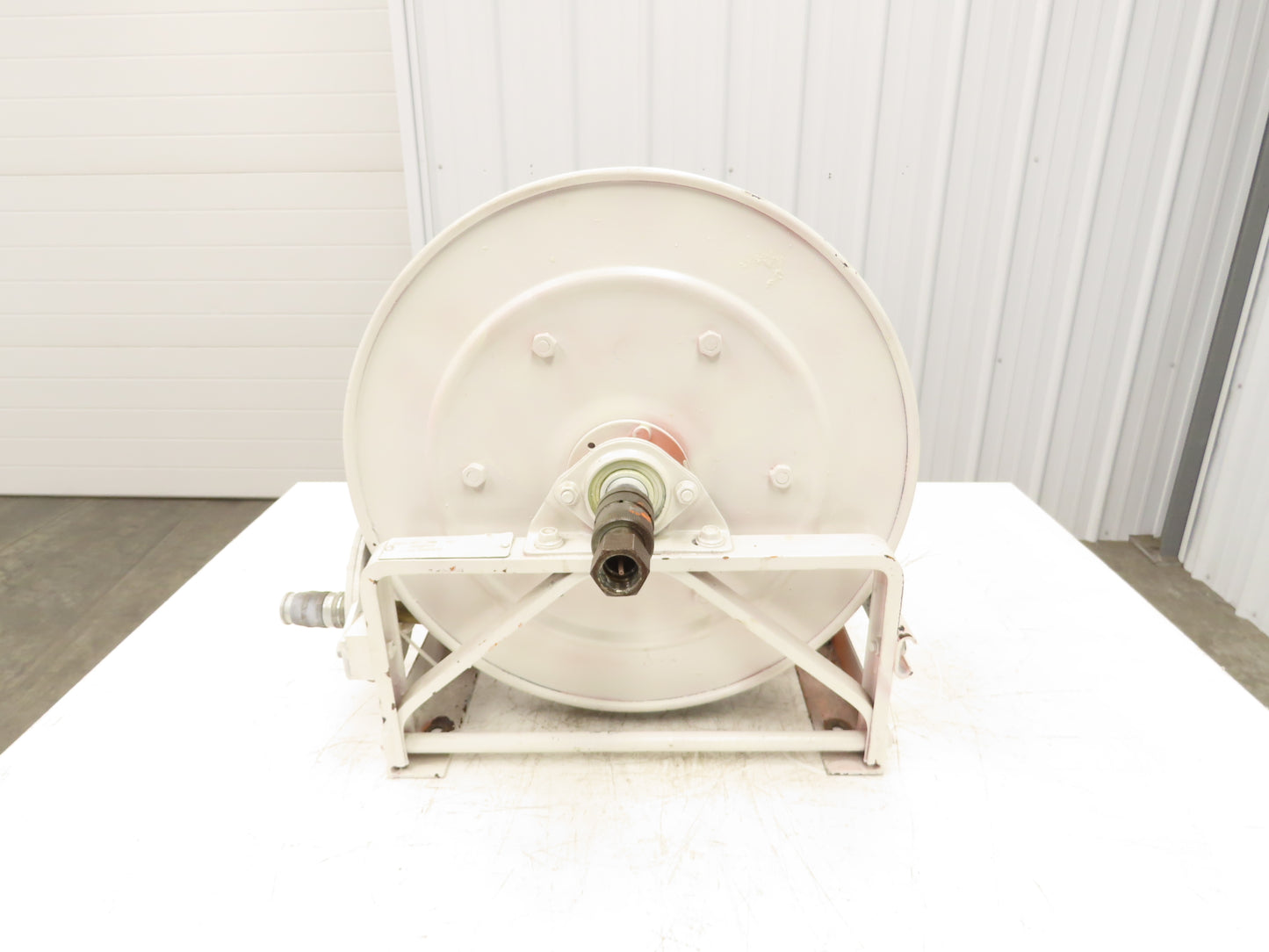 Hannay Reels 716-19-20C SR Retractable Industrial Air Hose Reel 1/2" X 40'