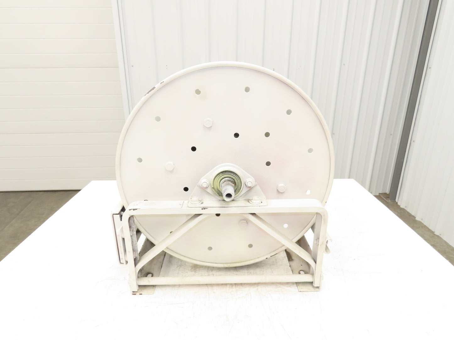 Hannay Reels 716-19-20J SR Retractable Industrial Air Or Water Hose Reel Only