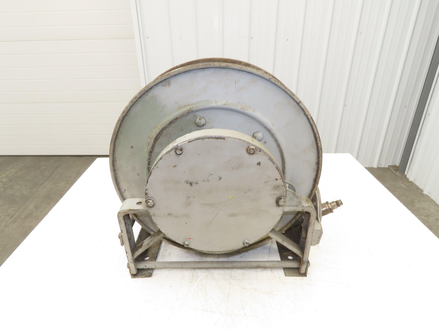 Hannay Reels 716-19-20 C Retractable Industrial Water/Air Hose Reel 1/2" X 48'