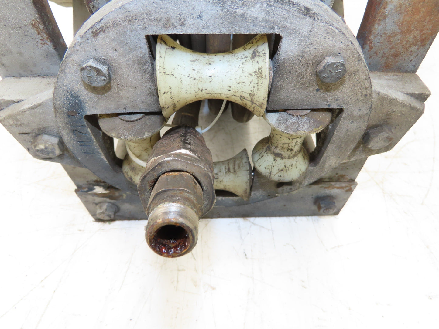 Hannay Reels 716-19-20 C Retractable Industrial Water/Air Hose Reel 1/2" X 48'