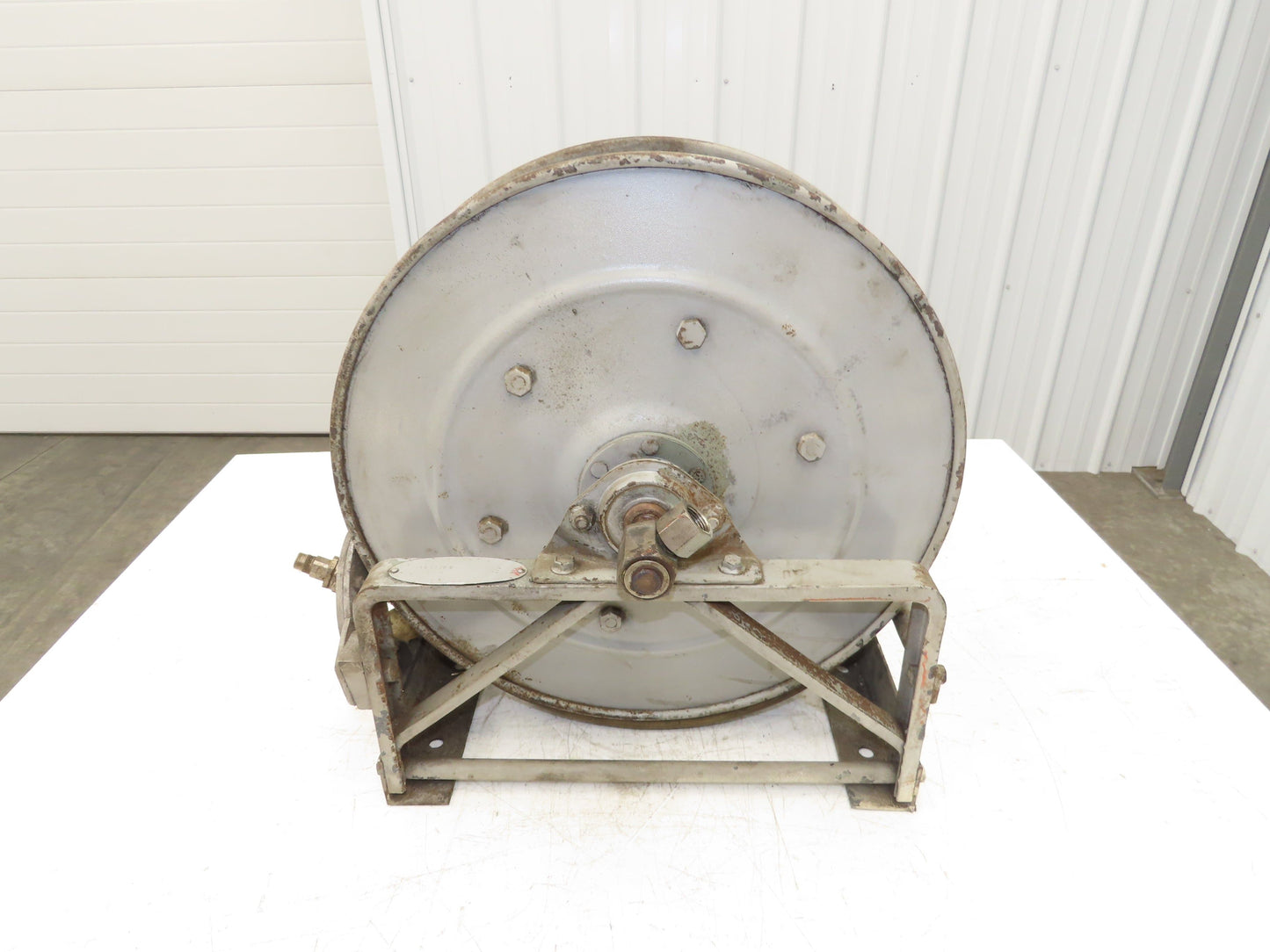 Hannay Reels 716-19-20 C Retractable Industrial Water/Air Hose Reel 1/2" X 48'