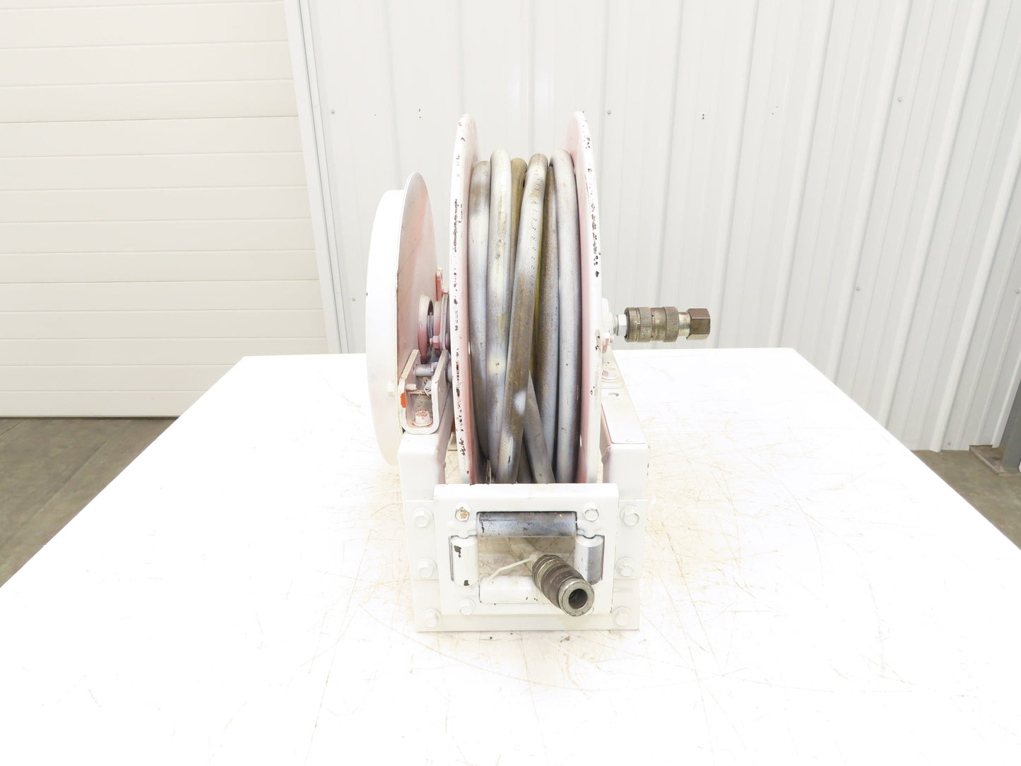 Hannay Reels 716-19-20-10.5J SR Retractable Industrial Air Hose Reel 1/2" X 39'