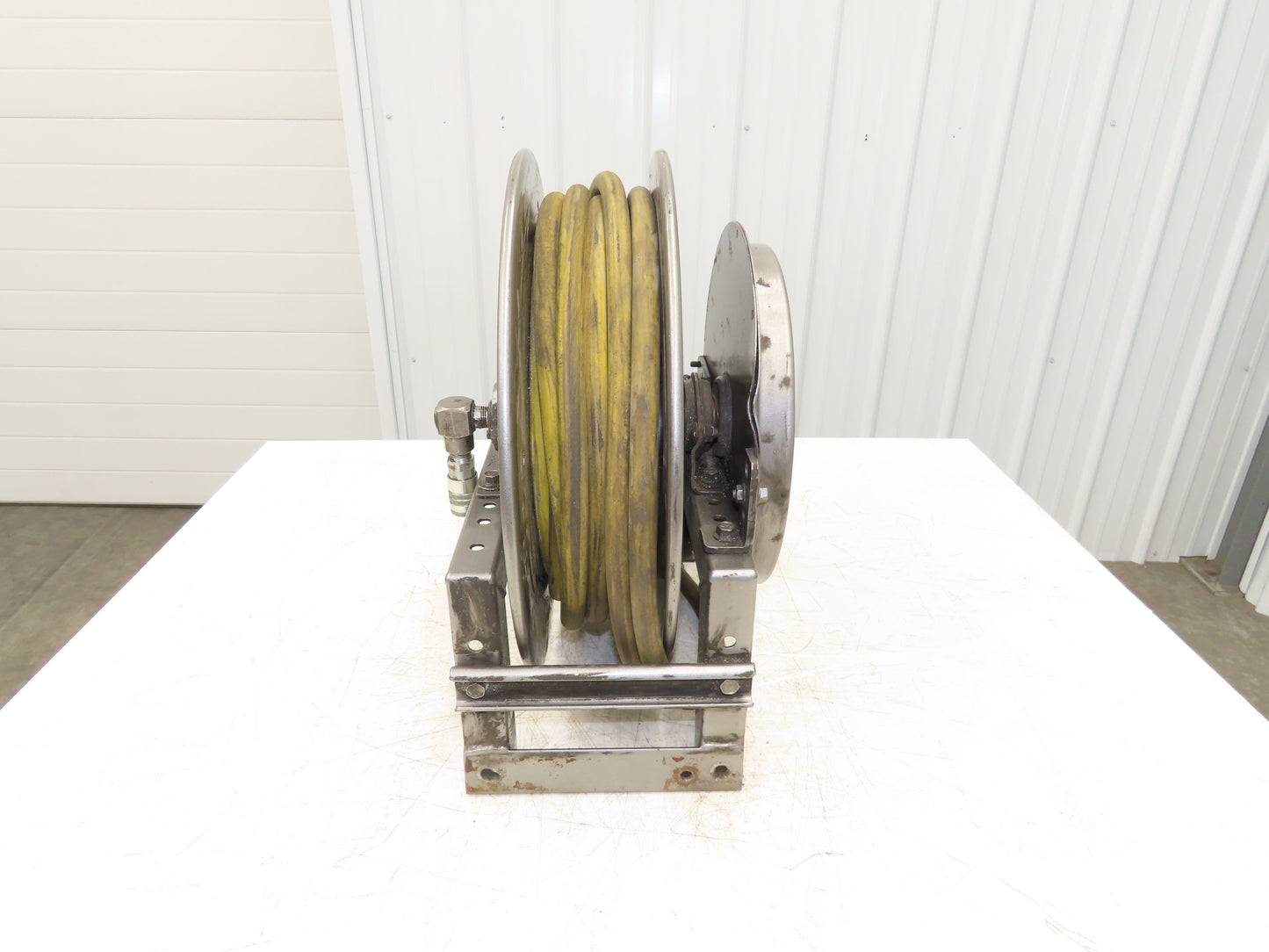 Hannay Reels 716-19-20-10.5J SR Retractable Industrial Air Hose Reel 1/2" X 41'