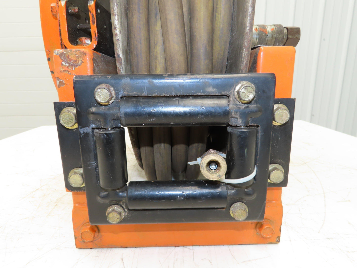 Hannay Reels 716-19-20J SR Retractable Industrial Air Hose Reel 1/2" X 57'