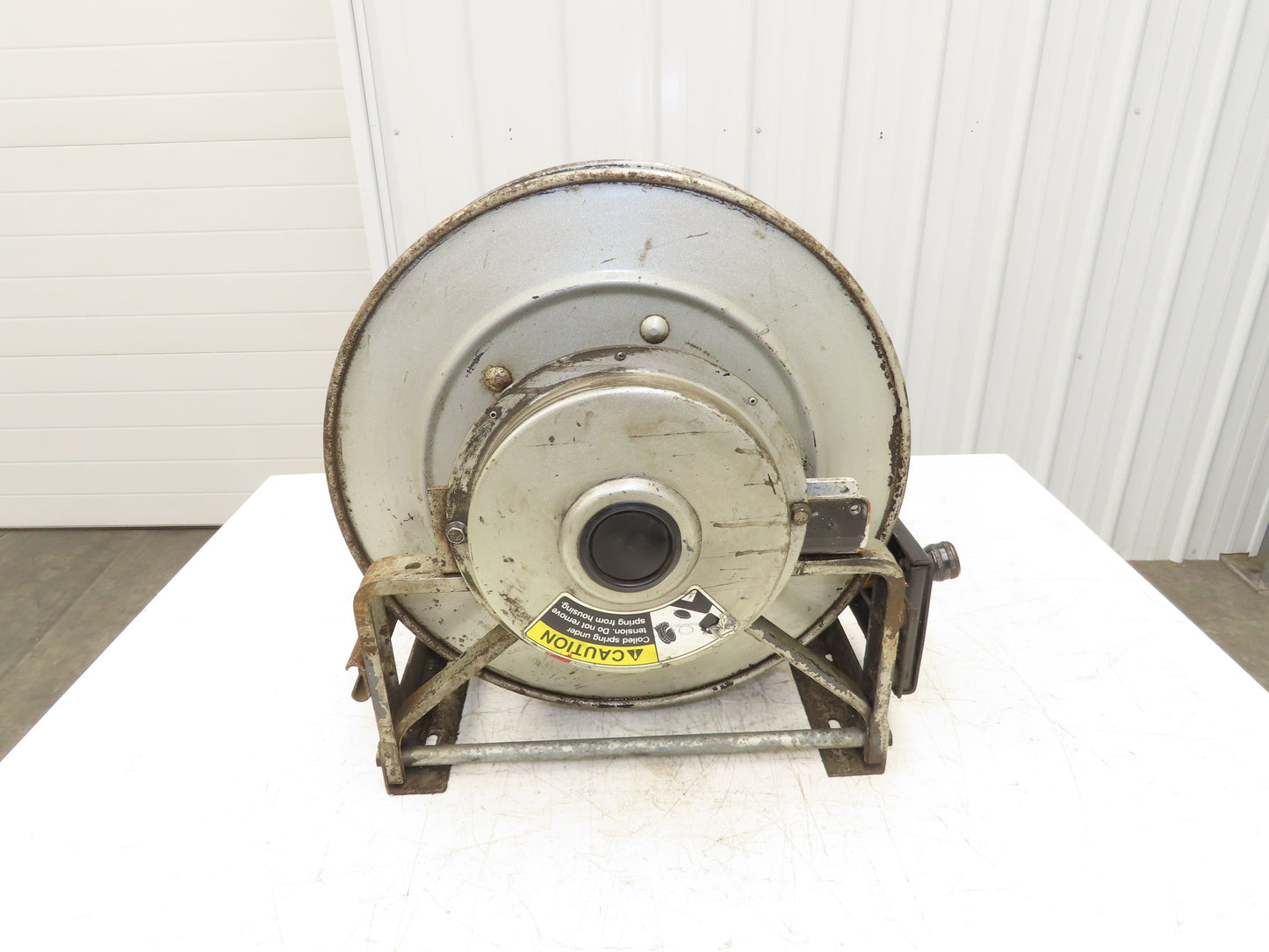 Hannay Reels 716-19-20C SR Retractable Industrial Air Hose Reel 1/2" X 47'