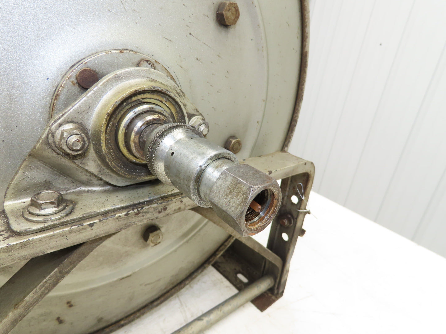 Hannay Reels 716-19-20C SR Retractable Industrial Air Hose Reel 1/2" X 47'