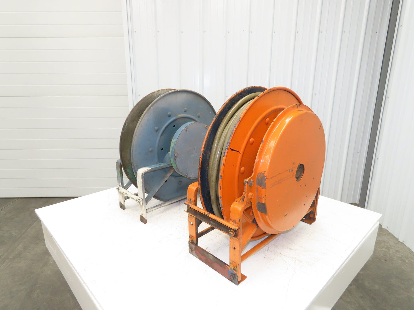 Hannay Reels 716-23-24 C Retractable Industrial Air Hose Reel 1/2" Lot Of 2