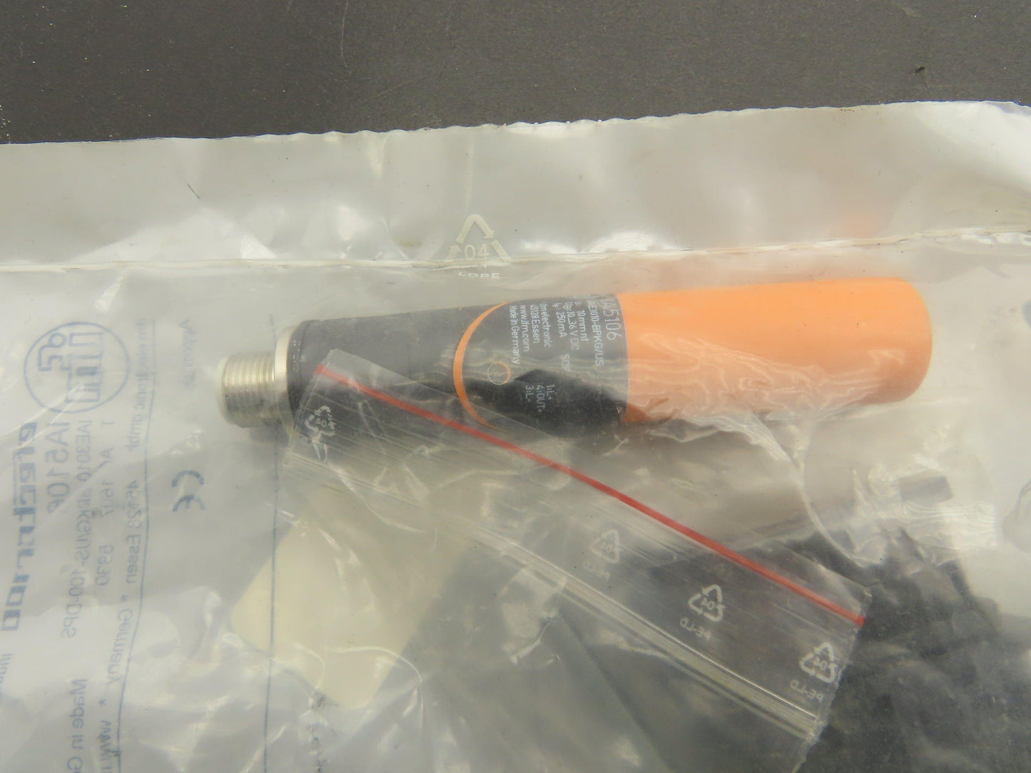 IFM IA5106 Efector 100 Inductive Proximity Sensor 10-36 VDC