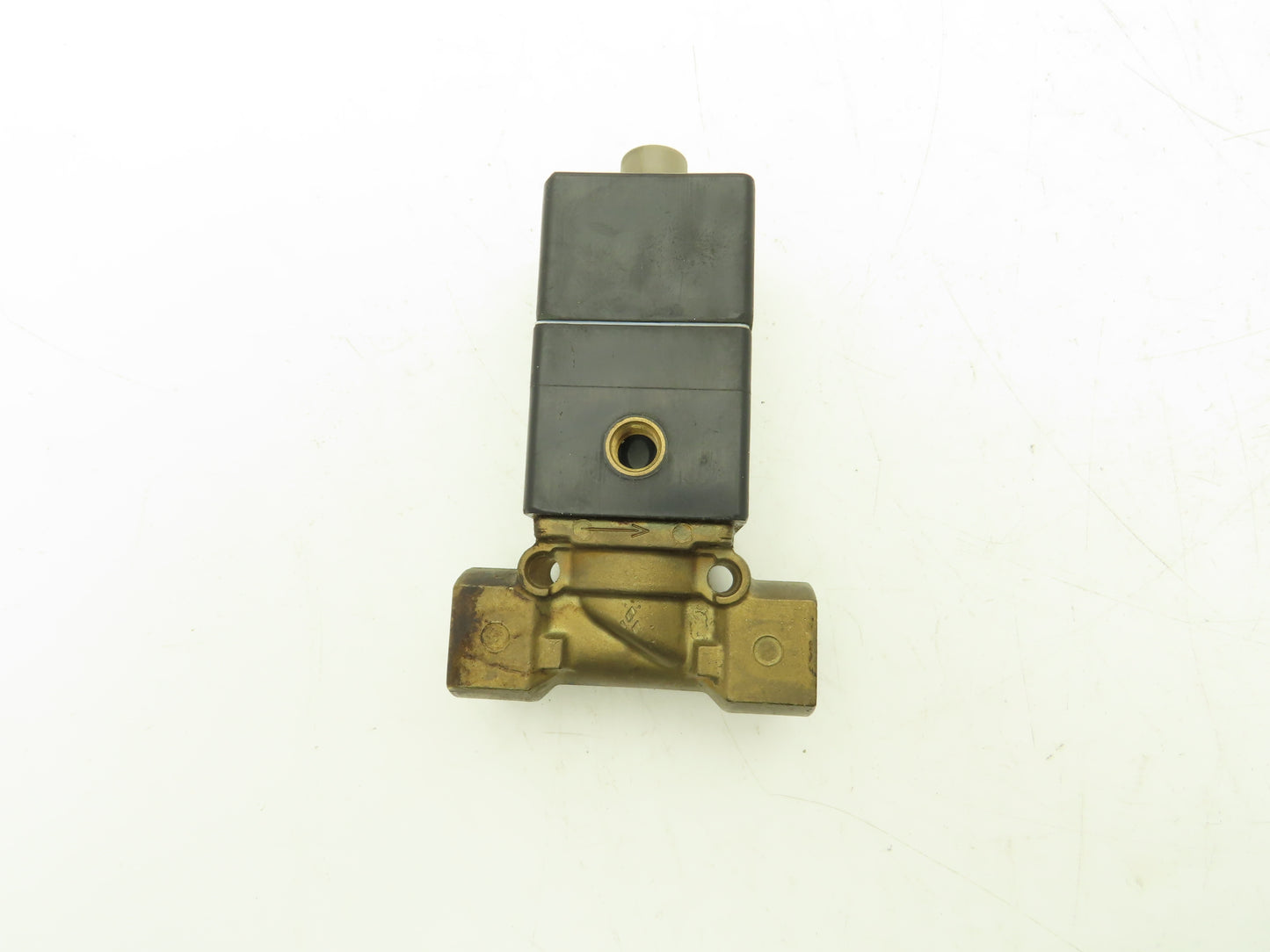 Burkert 131736N Pneumatically Operated Valve 2 Position 2 Way 65-87psi 1/2" NPT