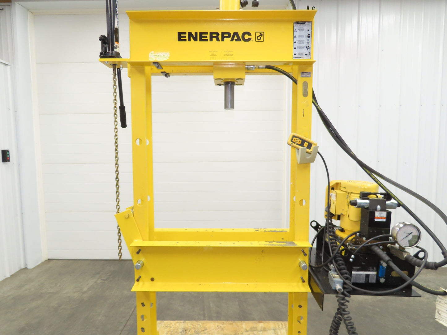 Enerpac IPE3060 Hydraulic Press 30 Ton H Frame 120V Pump Double Acting Cylinder