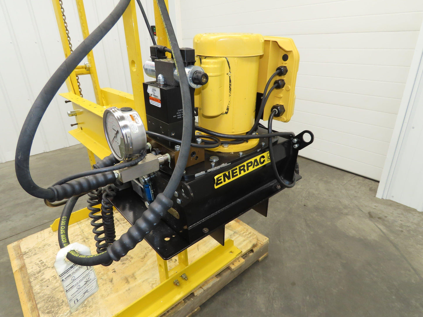 Enerpac IPE3060 Hydraulic Press 30 Ton H Frame 120V Pump Double Acting Cylinder