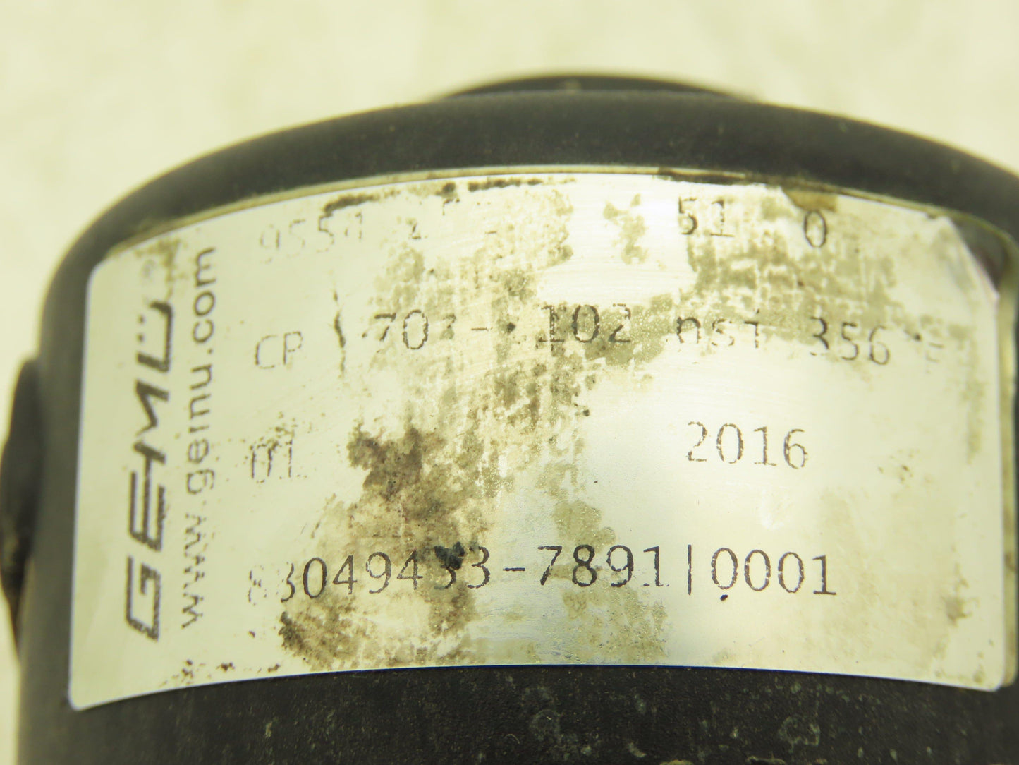 GEMU 9554 25Z 9 51 0 Pneumatically Operated Angular Seat Globe Valve 1/2"NPT NO