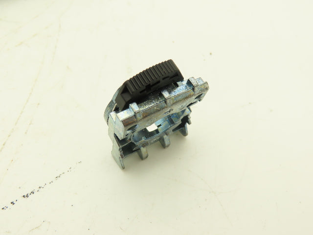 Allen Bradley 800F-ALM Metal Pushbutton Latch Lot of 31
