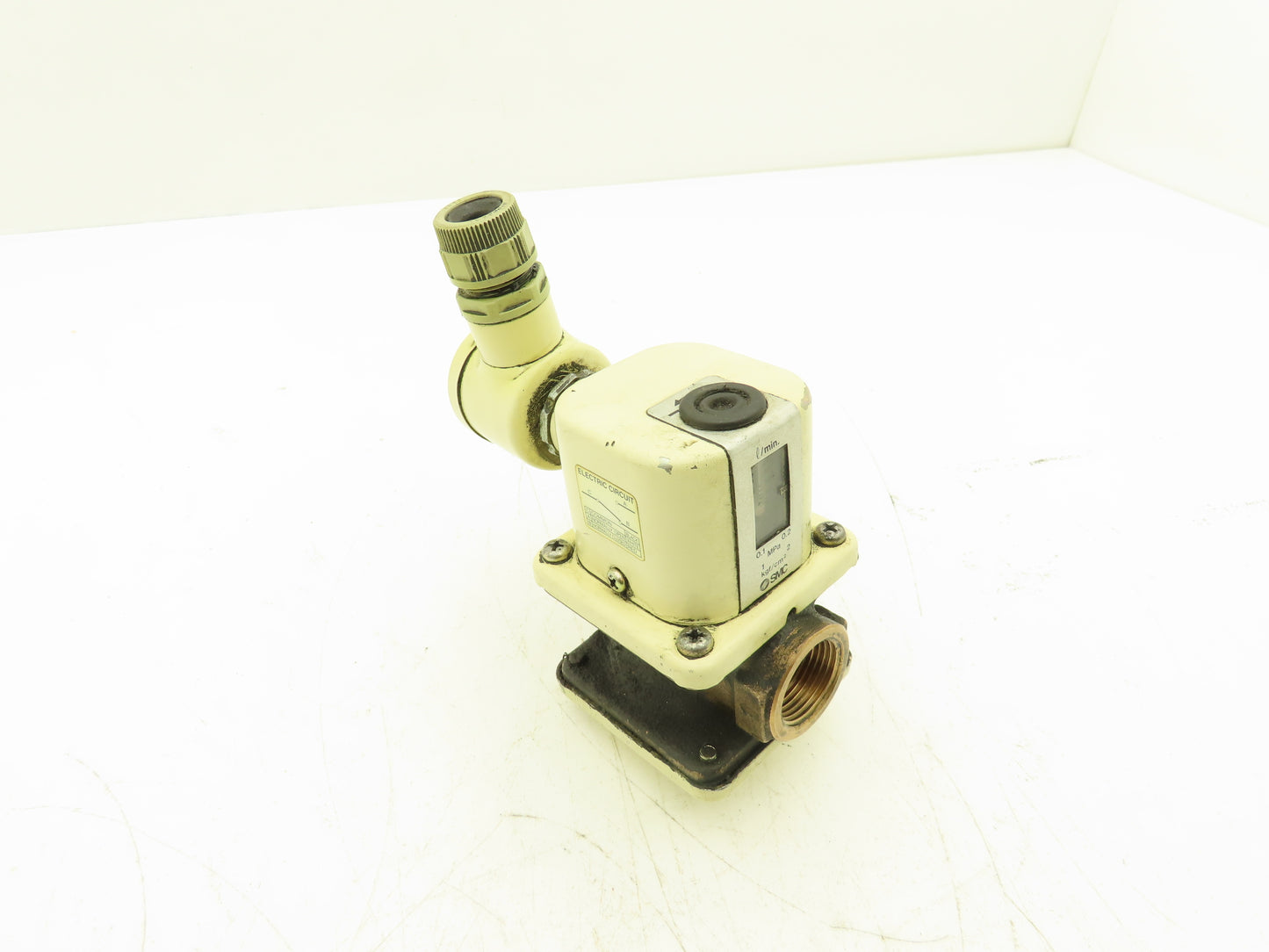SMC IFW520 Pneumatic Air Flow Switch 15-87psi 5.28 gpm 40-140F 5A 125/250VAC
