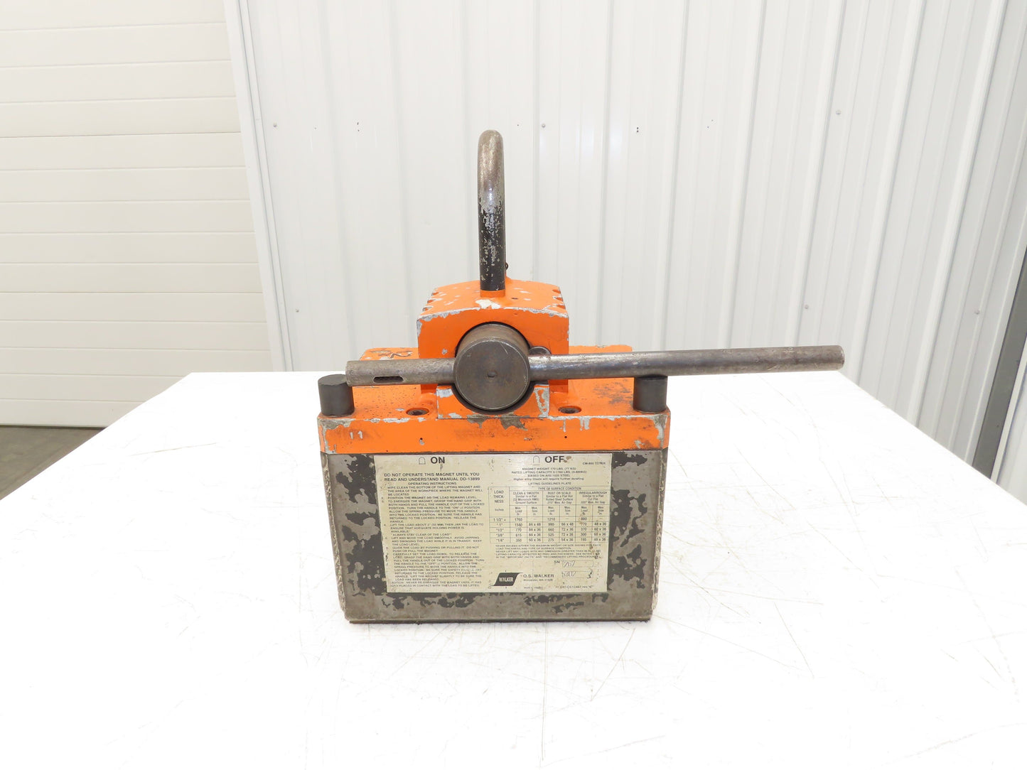 OS Walker CM-800 Toter Permanent Lift Magnet 1760 Capacity Pivoting Lifting Lug