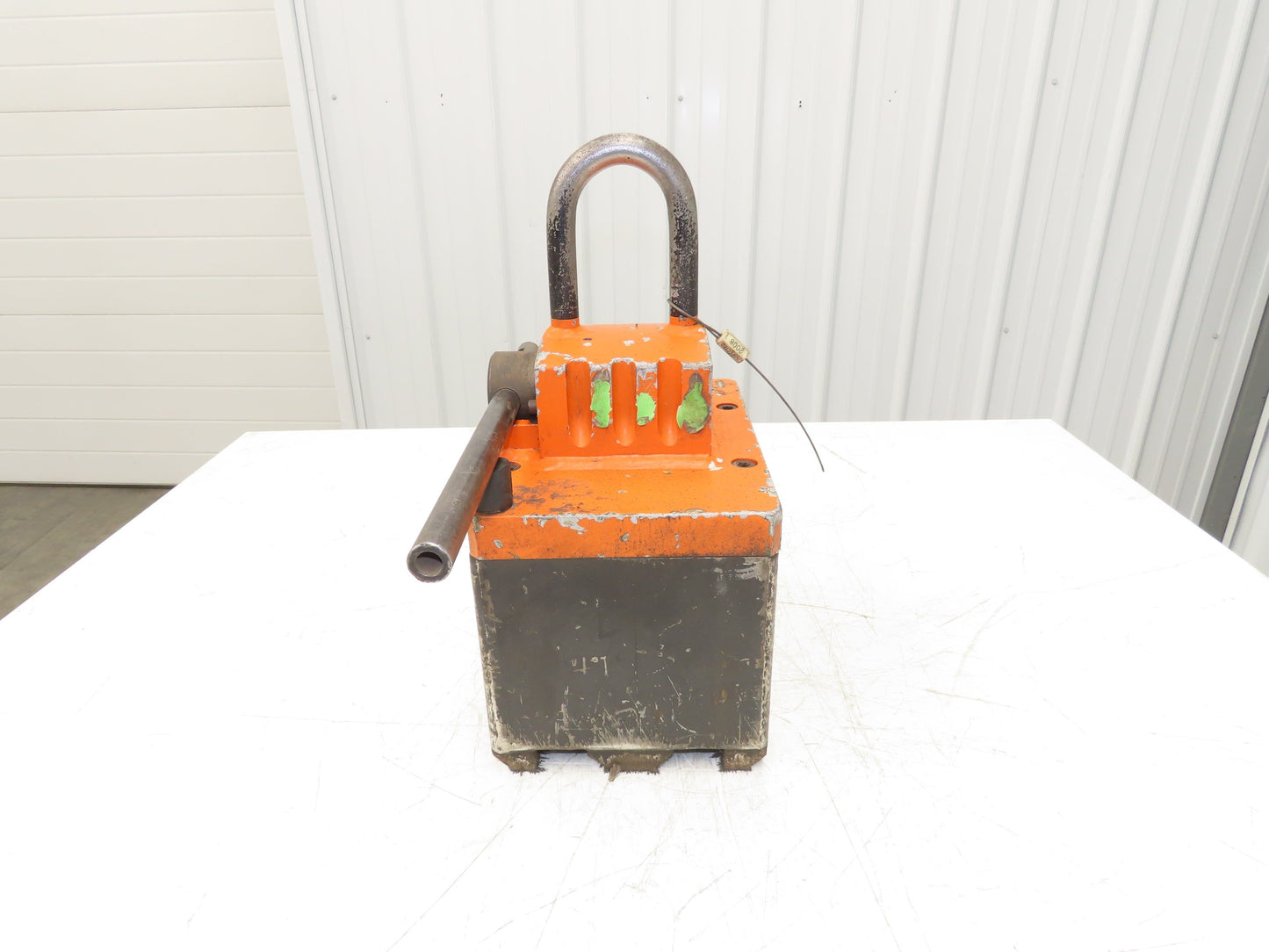 OS Walker CM-800 Toter Permanent Lift Magnet 1760 Capacity Pivoting Lifting Lug