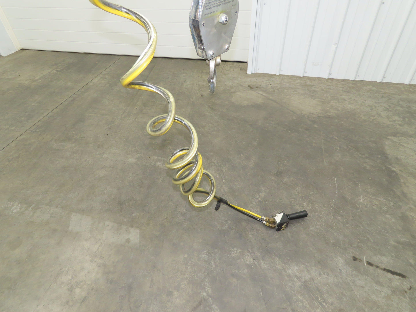 Ingersoll Zimmerman BW020120 Pneumatic Air Balancer 6' Travel 400Lb Swivel Mount