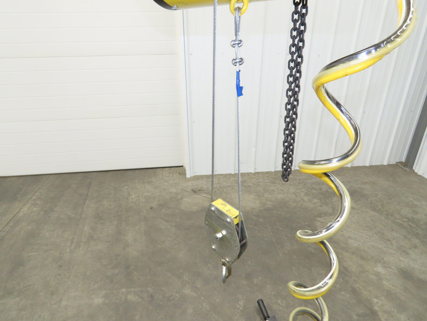 Ingersoll Zimmerman BW020120 Pneumatic Air Balancer 6' Travel 400Lb Swivel Mount