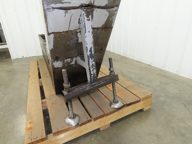 Hennig CNC Chip Conveyor 16"x 67" Infeed 31-35" Discharge 230/460V 3PH