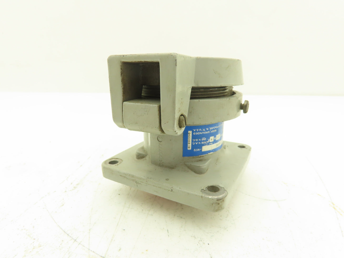 Crouse Hinds AR342 Arktite Receptacle 30A 3w 600VAC Pin Sleave Read Description