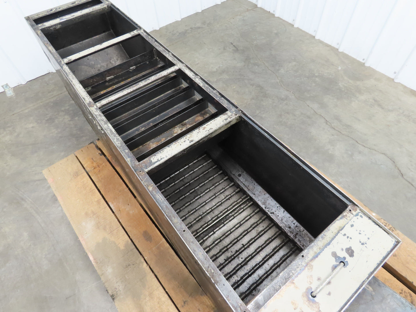 Enomoto CNC Chip Conveyor 16"x 67" Infeed 46-50" Discharge 220V 3PH