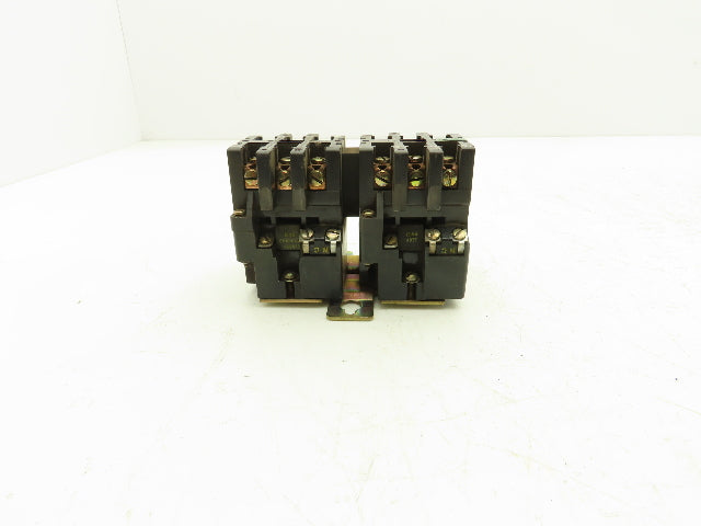 Square D 8965 S0-3 Reversing Hoist Contactor 3Hp 600V 3Ph Ser A Coil 120VAC