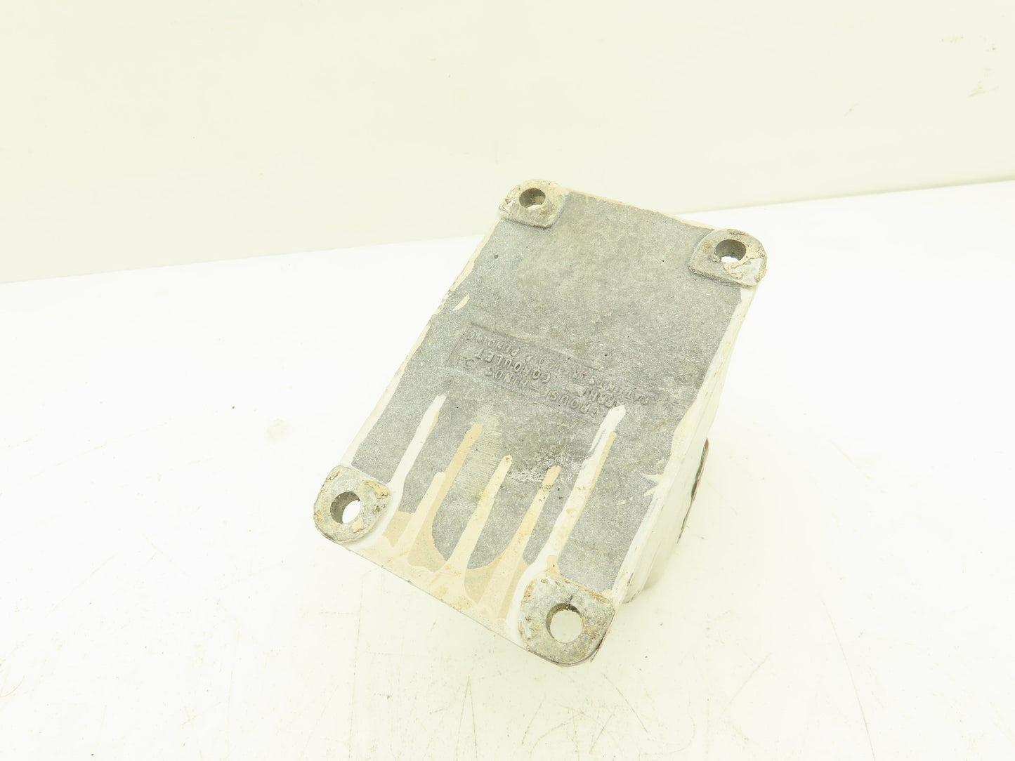 Crouse Hinds AR 342 Arktite Receptacle 30A Amp 4p 3w 600VAC Pin Sleave Housing