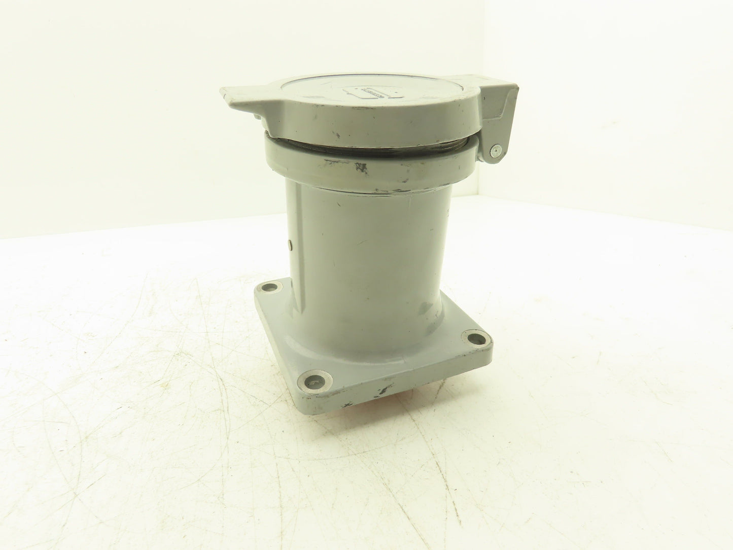Crouse Hinds AR 1042 Arktite Receptacle 100A 4p 3w 600VAC Pin Missing Poles