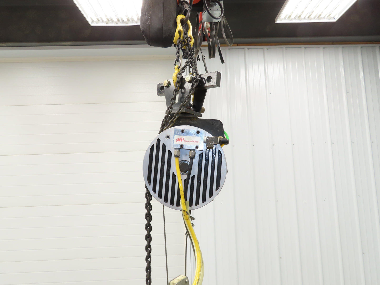 Ingersoll Zimmerman BW020120 Pneumatic Air Balancer 6' Travel 400Lb Swivel Mount