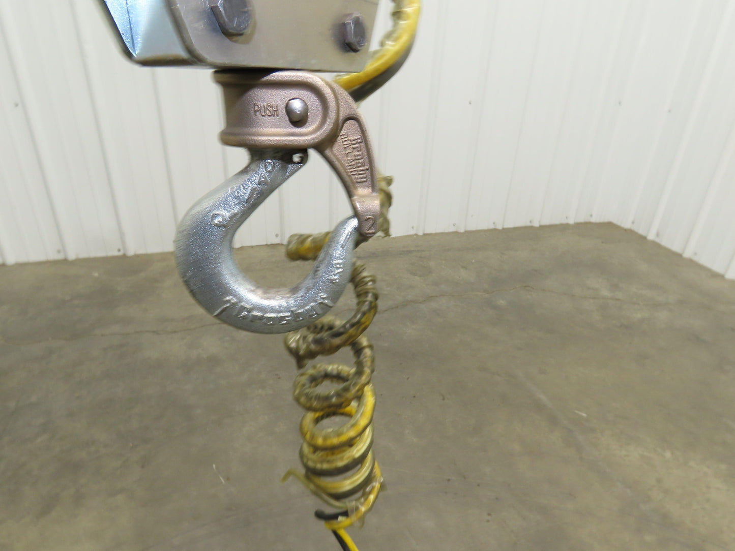 Ingersoll Zimmerman Z020A120 Pneumatic Air Balancer 6' Travel 400Lb Swivel Mount