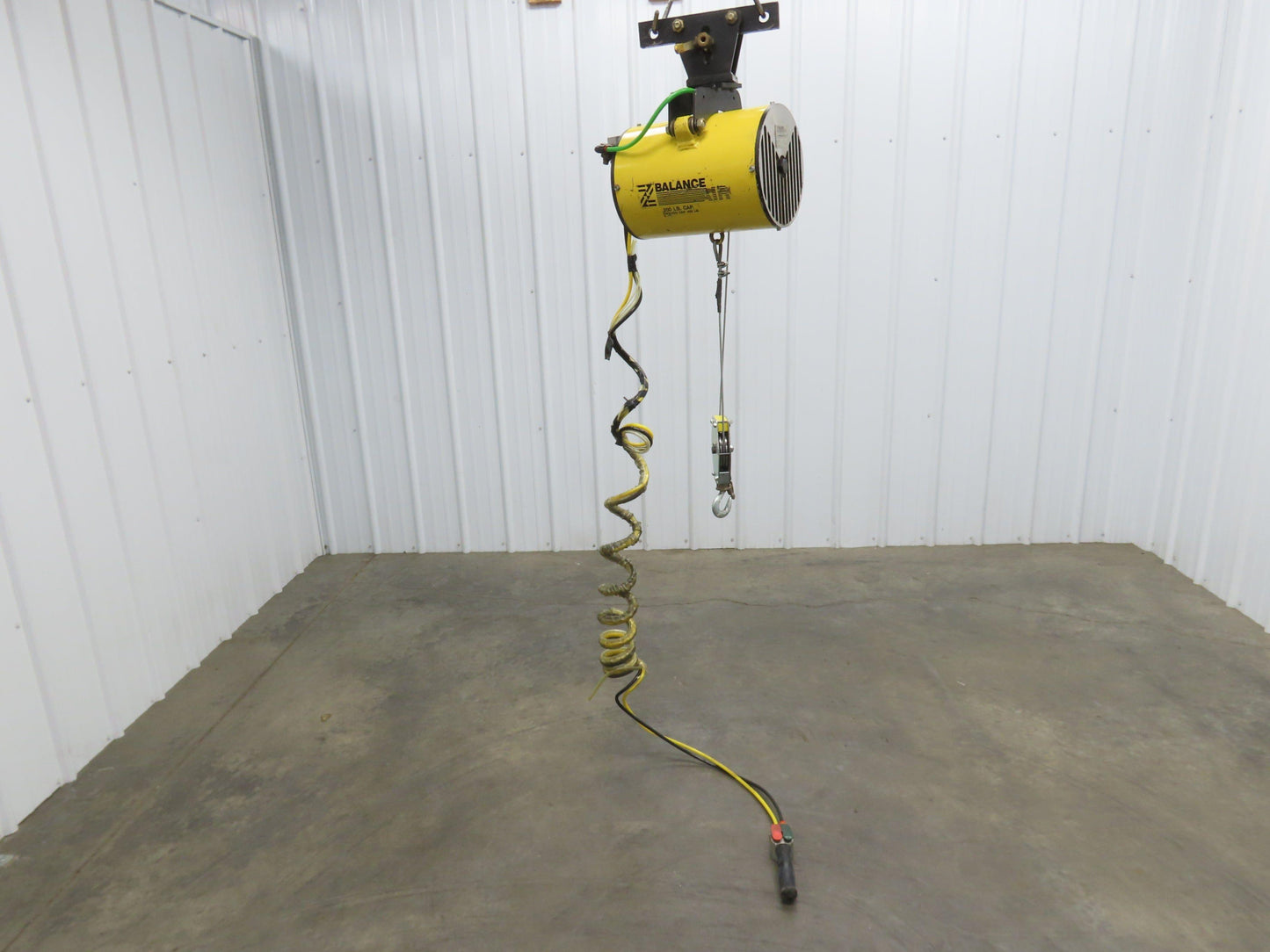 Ingersoll Zimmerman Z020A120 Pneumatic Air Balancer 6' Travel 400Lb Swivel Mount