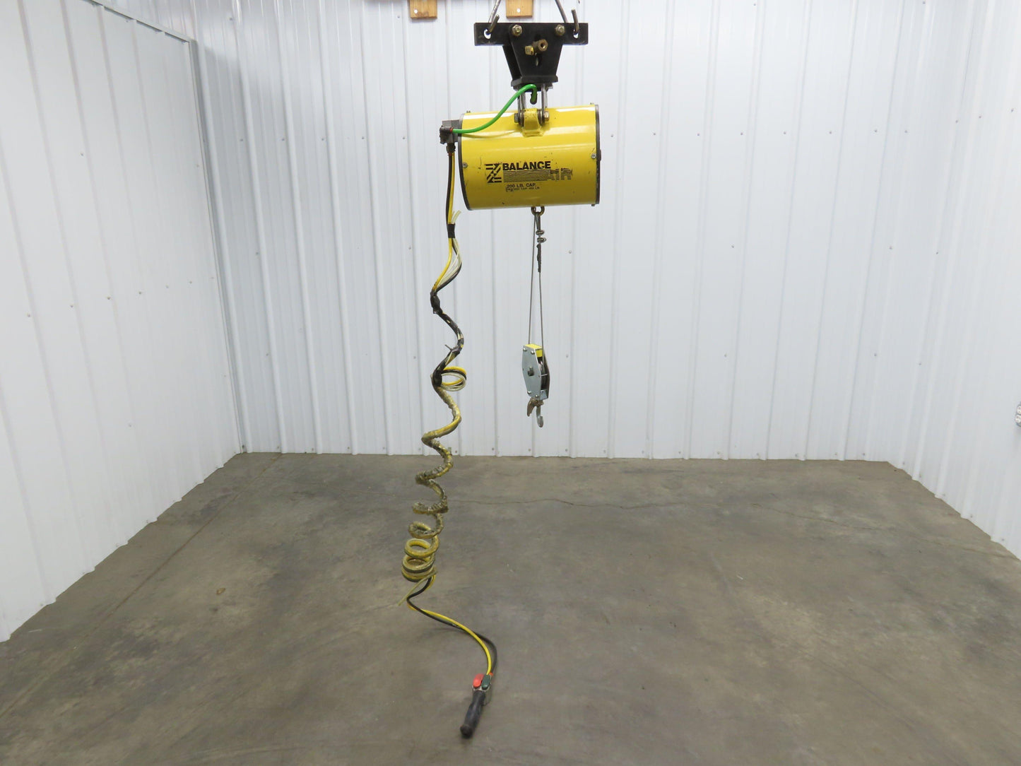 Ingersoll Zimmerman Z020A120 Pneumatic Air Balancer 6' Travel 400Lb Swivel Mount