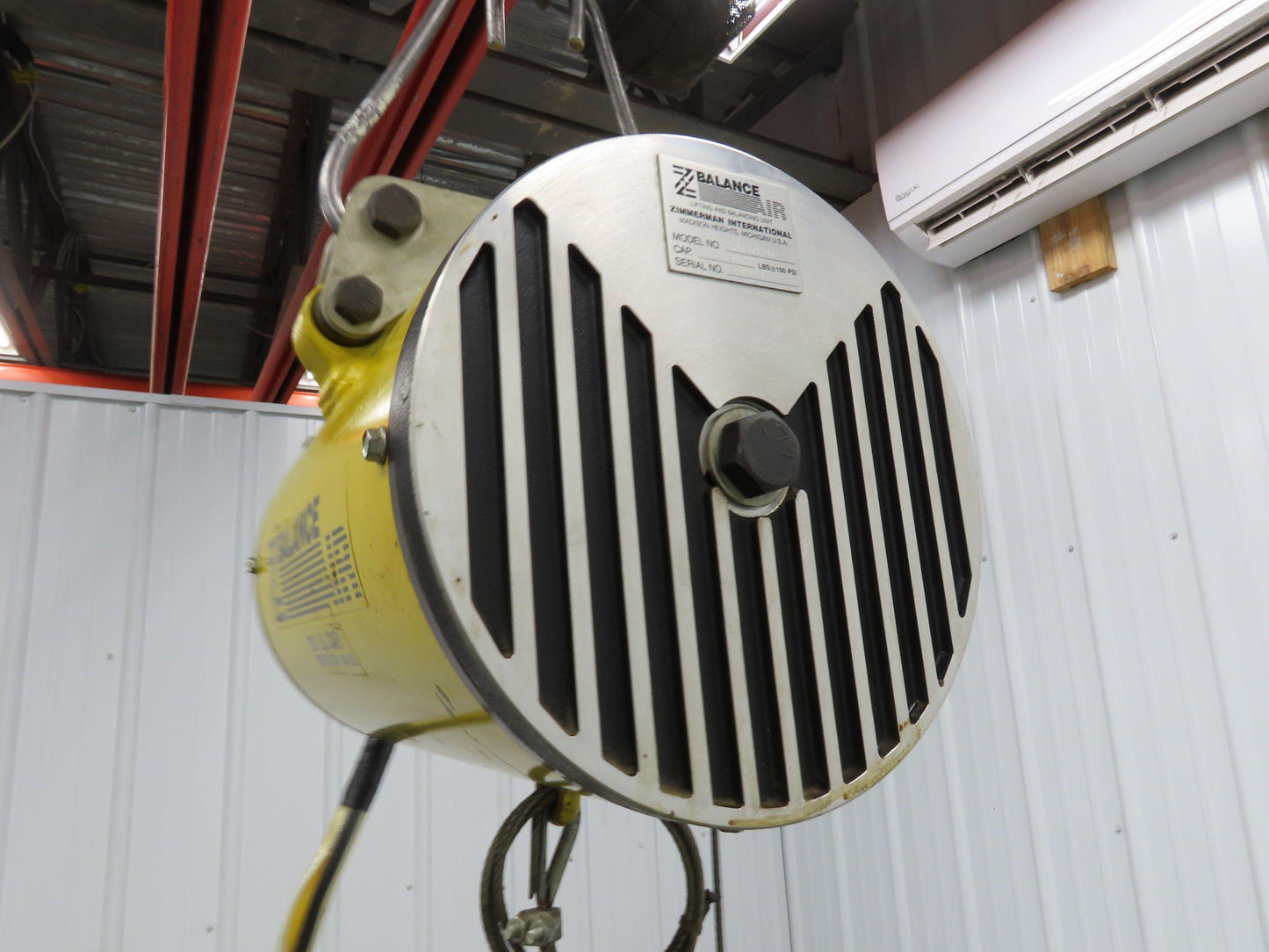 Ingersoll Zimmerman BB020120 Pneumatic Air Balancer 6' Travel 400Lb w/Load Block