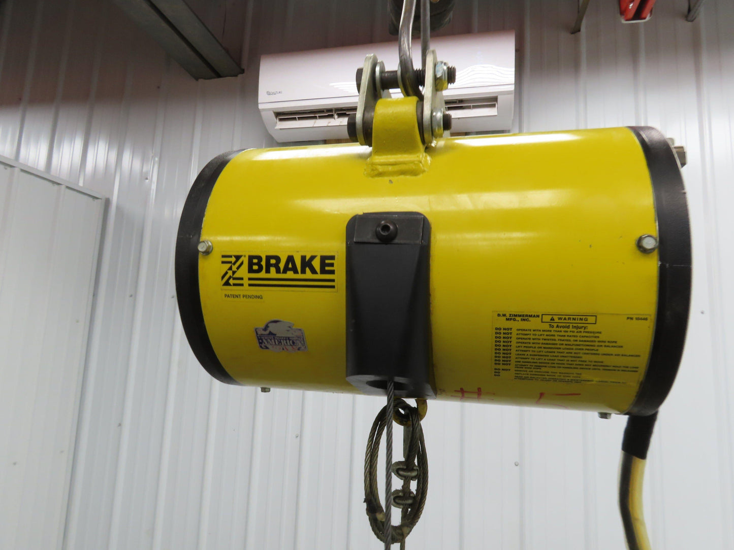 Ingersoll Zimmerman BB020120 Pneumatic Air Balancer 6' Travel 400Lb w/Load Block