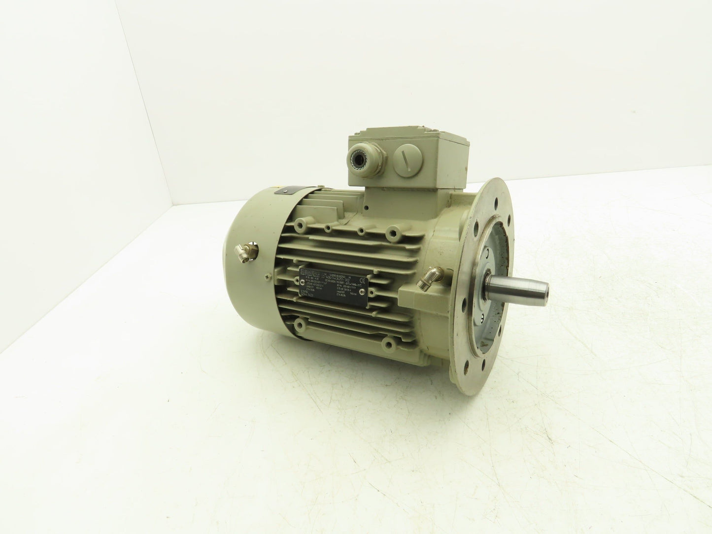 Siemens 1LA9090-6KA91ZN23 Metric AC Motor .75kw 1145rpm 230/460V 3PH IEC 90
