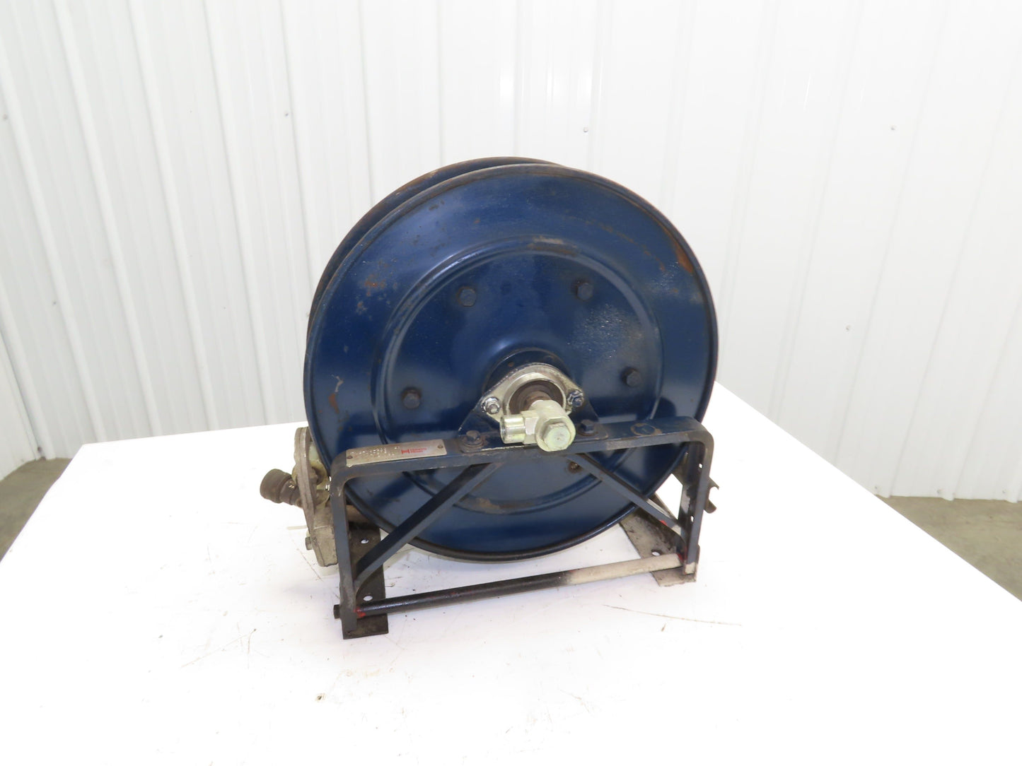 Hannay Reels 716-19-20C SR Retractable Industrial Air Hose Reel 1/2" X 30' Hose