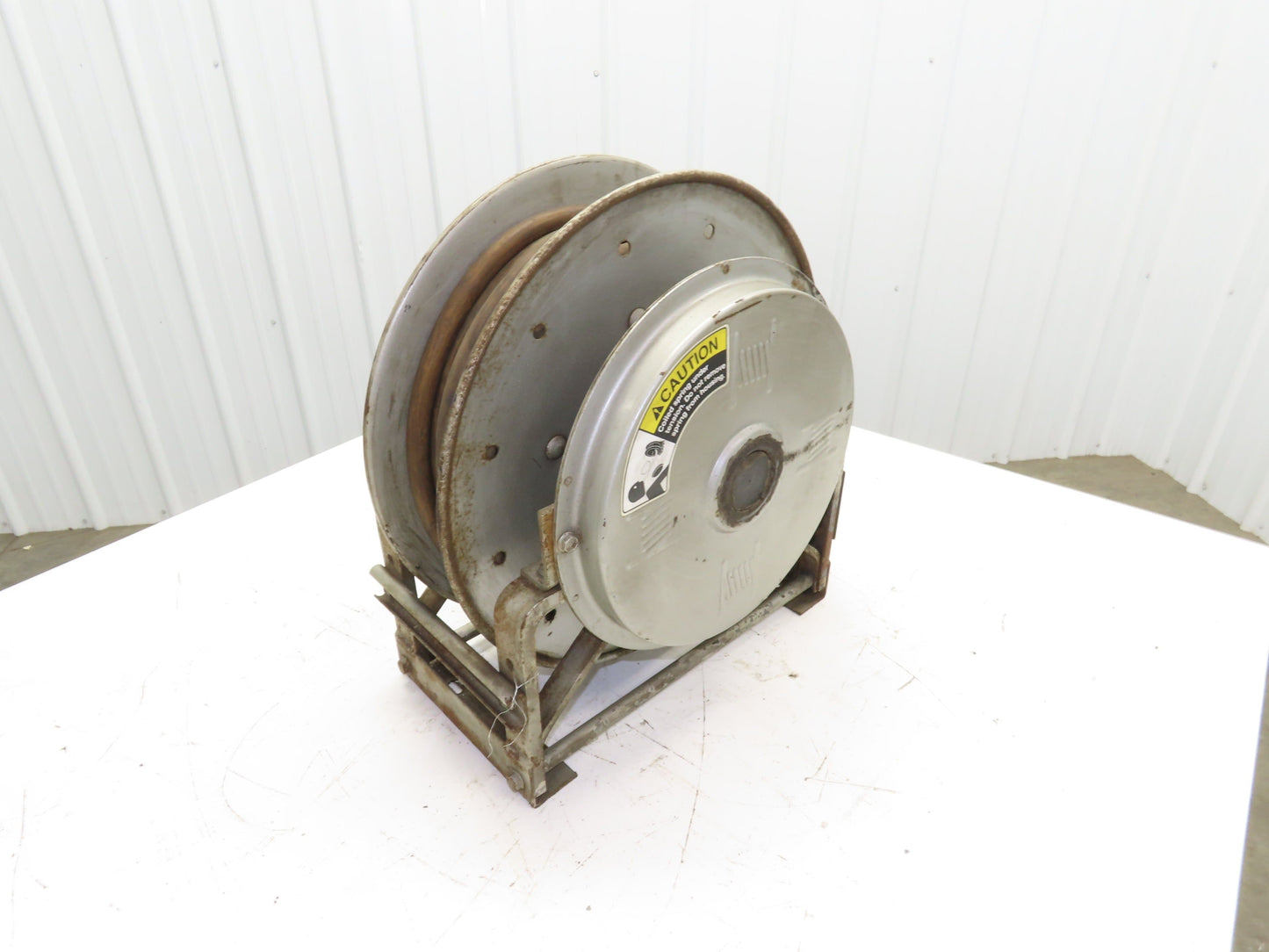 Hannay Reels 716-19-20J SR Retractable Industrial Air Hose Reel 1/2" X 49' Hose
