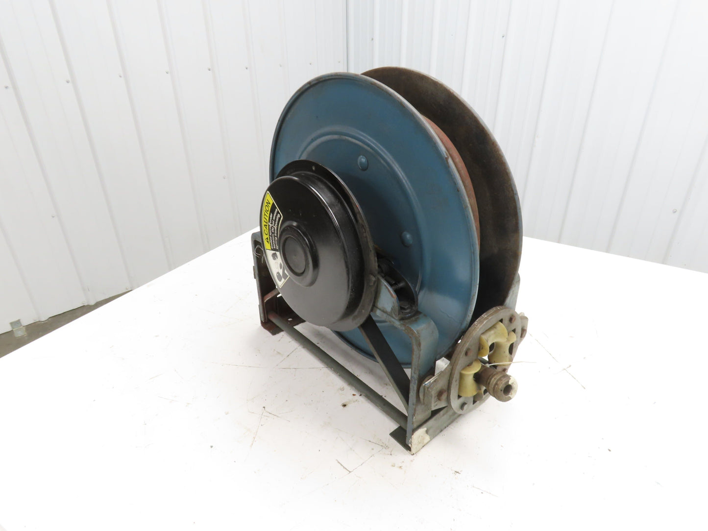 Hannay Reels 716-19-20C TR Retractable Industrial Air Hose Reel 1/2" X 22' Hose